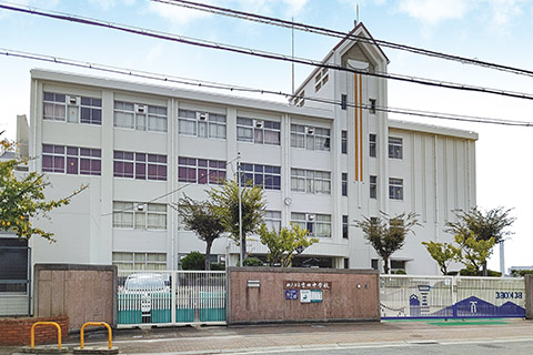 魚崎中学校
