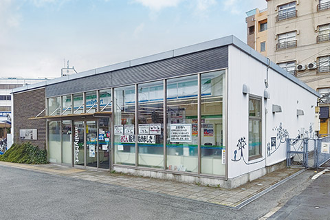 ウエルシア 神戸和田岬店